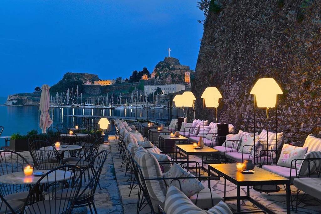 Corfu Square Studio Экстерьер фото