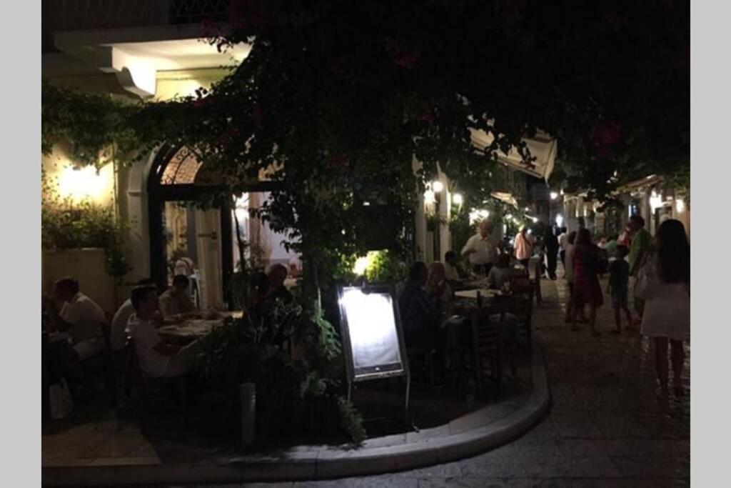 Corfu Square Studio Экстерьер фото